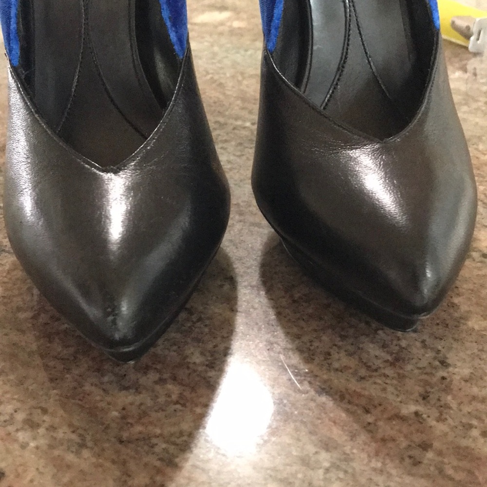 š¤GIFTš¤MQ By Alexander McQueen pump blue velvet - Picture 13 of 16